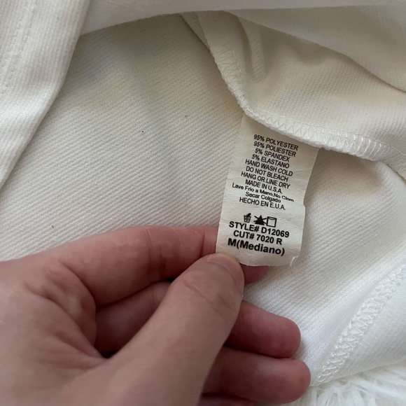 Tobi White Off-the-Shoulder Bodycon Mini Dress Size Medium - Picture 14 of 16